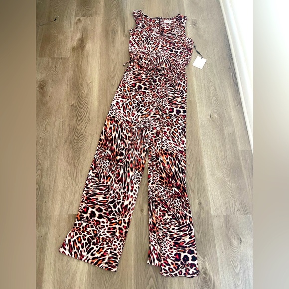 Calvin Klein Pants - Calvin Klein women’s sleeveless, long leg jumpsuit - size 8 NWT